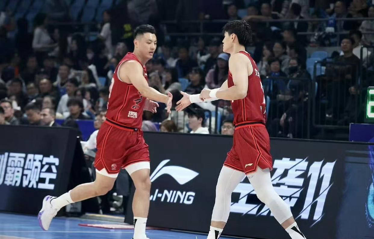 辽宁男篮冲击联赛前四，气势如虹连战连胜